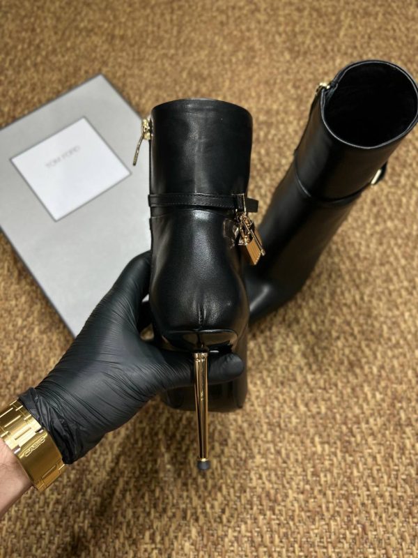tom ford ayakkabi siyah topuklu