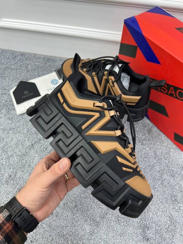 versace ayakkabi sneaker erkek siyah kahve  greca labyrinth trainers