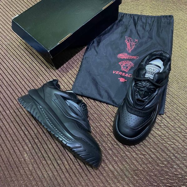 versace ayakkabi sneaker kadin siyah odissea yeni