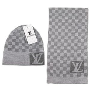louis vuitton atki bere takimi erkek gri damali buyuk logo