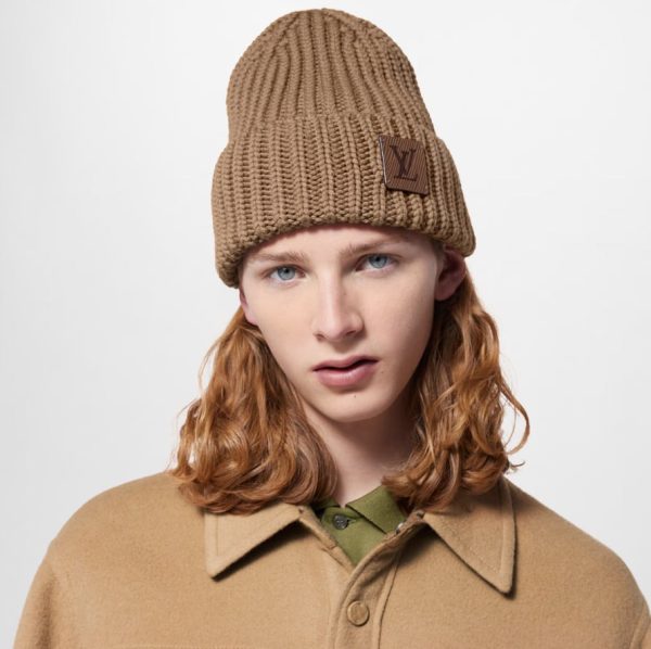 louis vuitton bere camel classic logo unisex