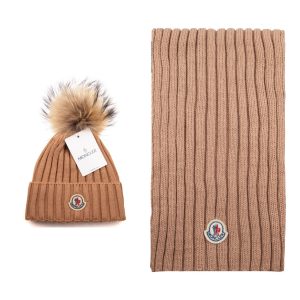moncler atki bere takimi camel tilki tuyu ponponlu