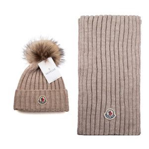moncler atki bere takimi vizon tilki tuyu ponponlu