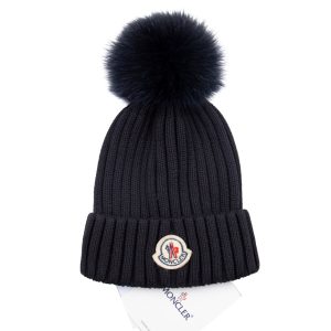 moncler bere siyah tilki tuyu siyah ponpon